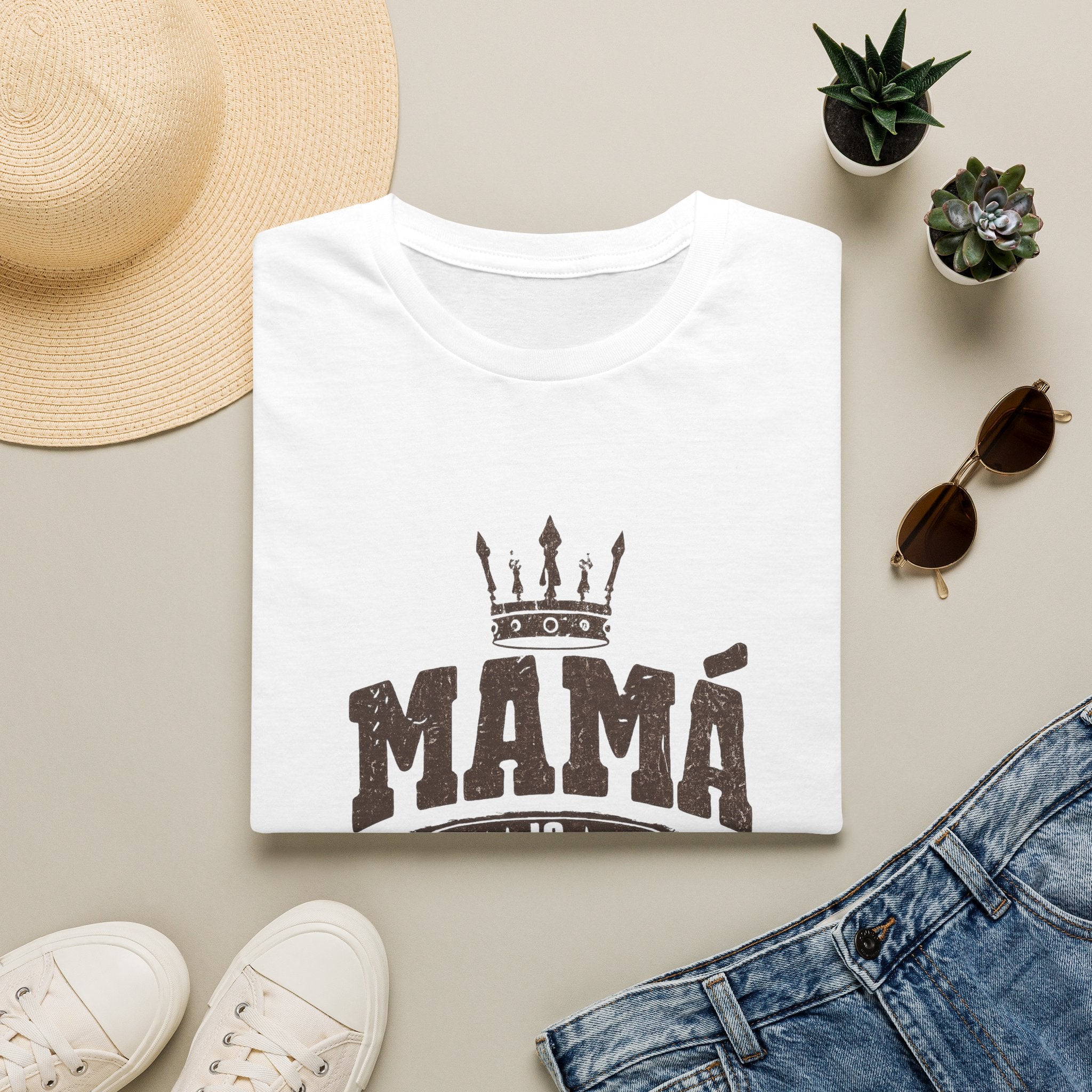 Mamá Gangster T-Shirt – Crowned Mama Vintage Graphic Tee